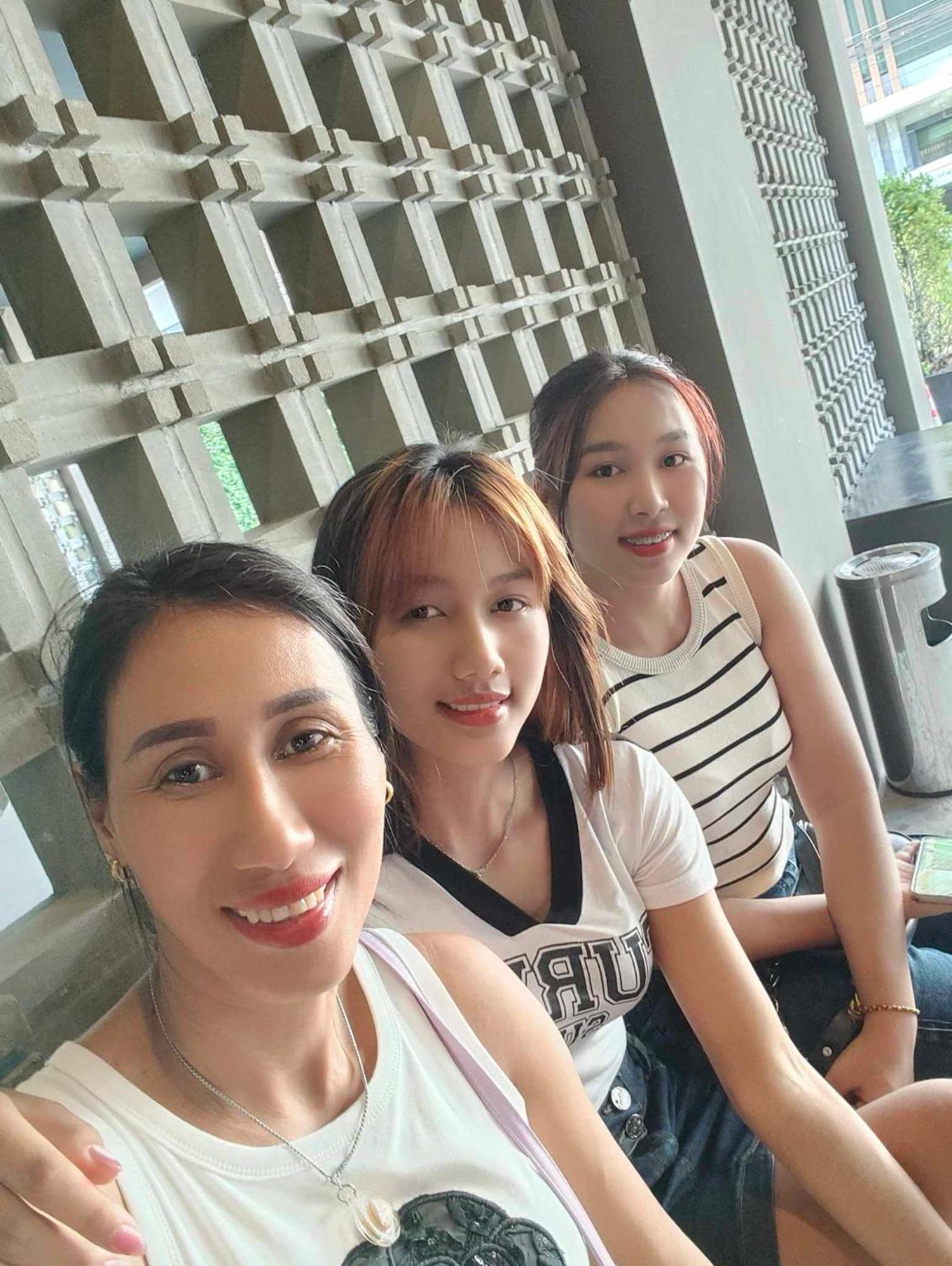 Yuri Guesthouse Bãi biển Jomtien Ngoại thất bức ảnh